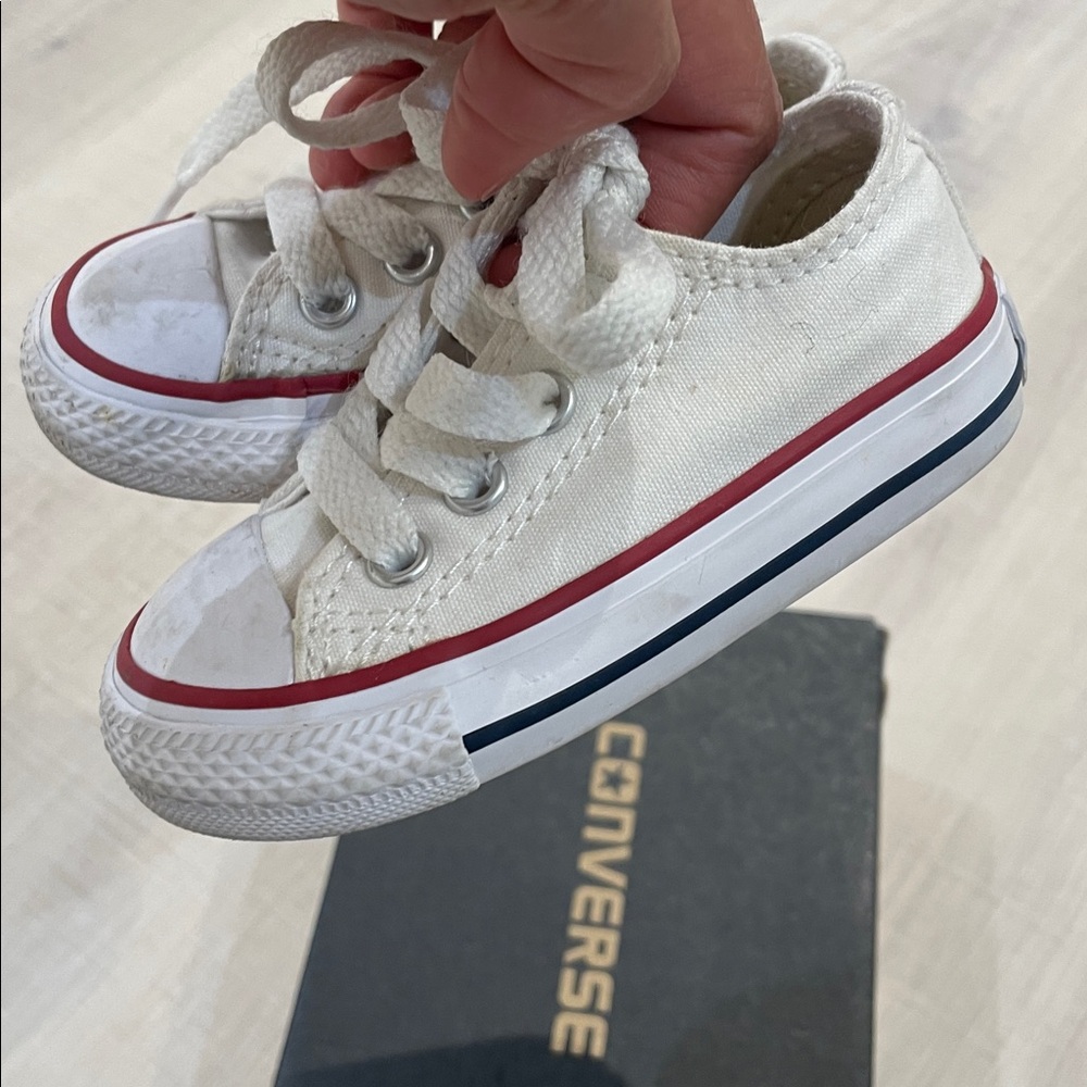 4T Converse Infant White Sneakers with Red and Blue Stripes - Picture 5 of 7